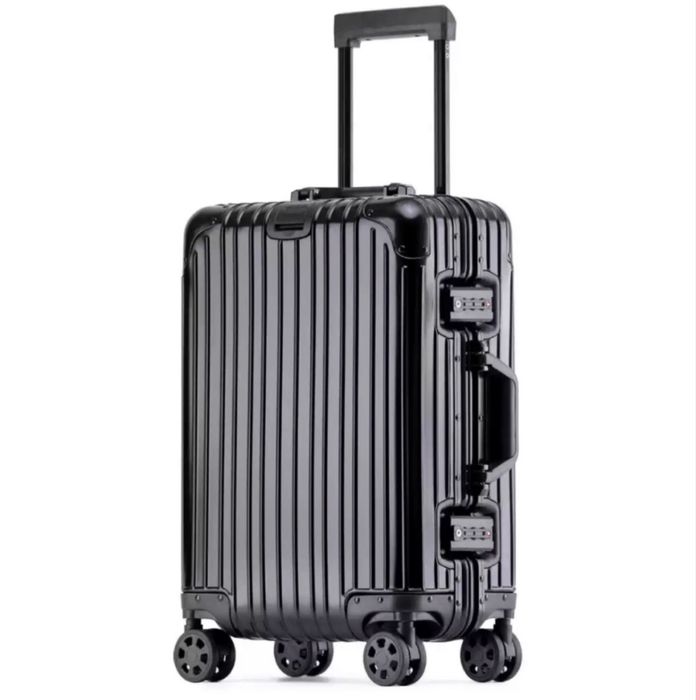 Чемоданы под Rimowa ( серебро / черный )