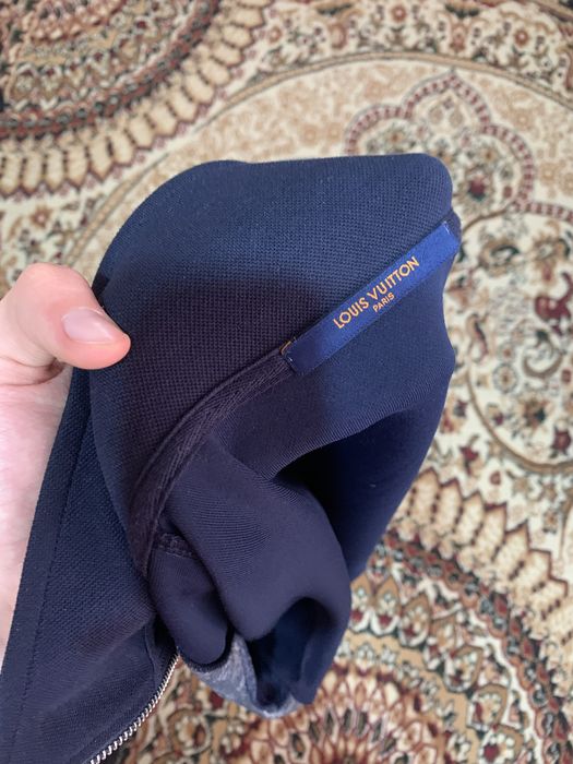 двойка Louis Vuitton