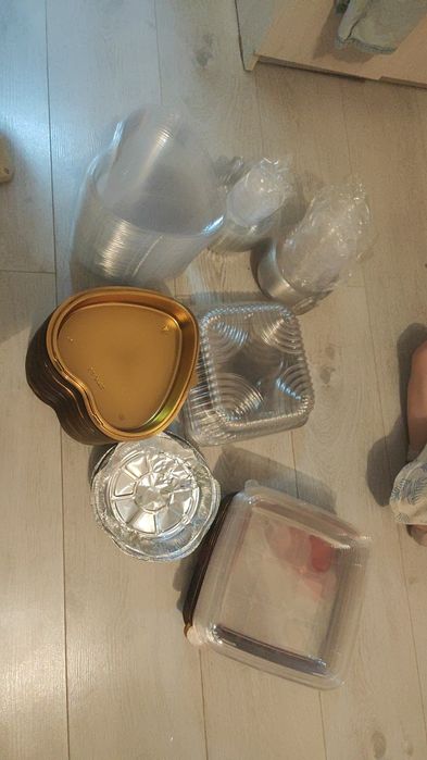 Продам контейнеры разные