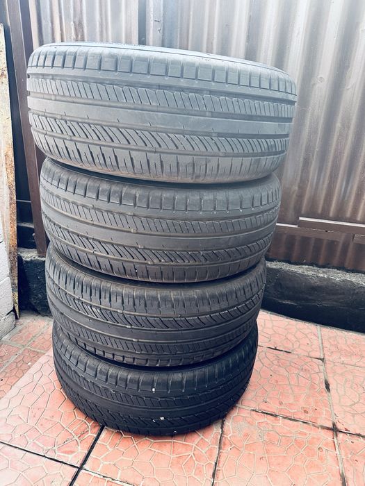 Продам шины, район оптовки.