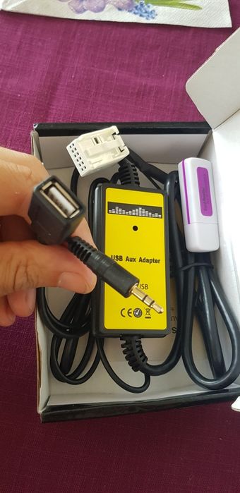 Interfată audio cu usb și aux mp3, inolcuieste magazia de cd-uri