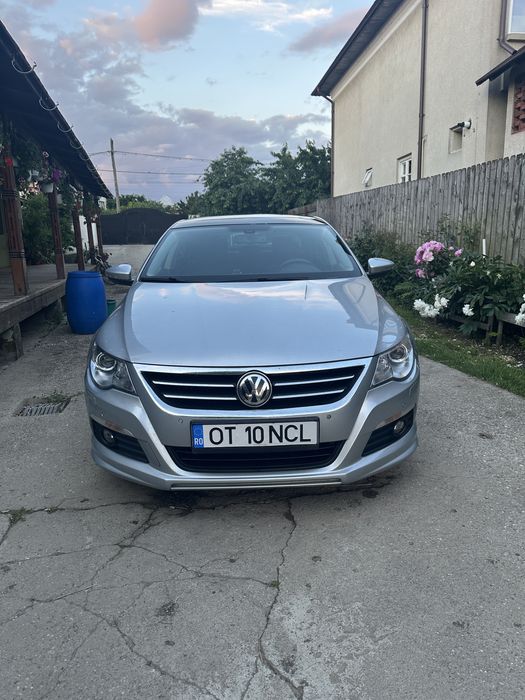 VOLKSWAGEN Passat CC 2010