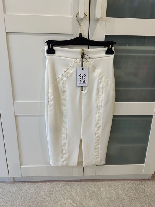 Нов костюм пола и сако на Bellis