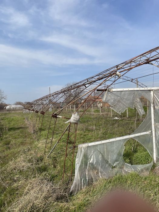 Продавам оранжерии