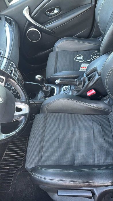 RENAULT Megane 2010 — imagine 5