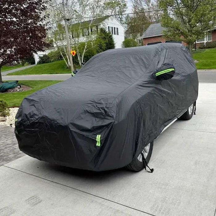 Prelata husa auto neagra Oxford Premium  M 430x170x150cm 120 lei, L 480x175x150cm 130 lei. XL 510-540x175x150cm 140 lei, XXL 580x175x150cm 150 lei.