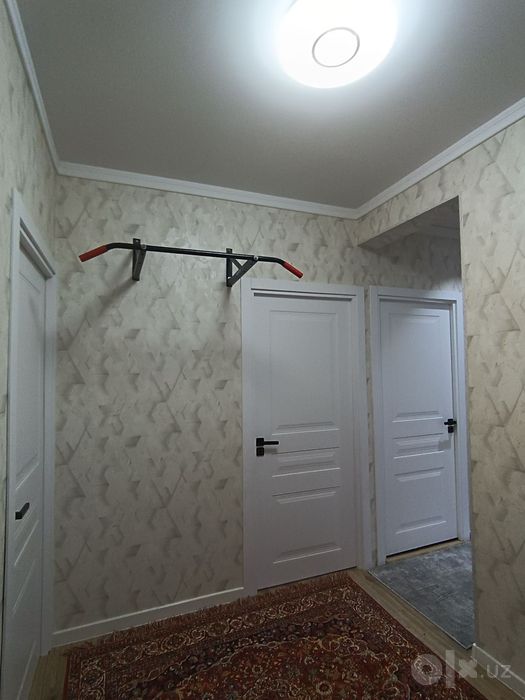 Срочно  сотилади.  3× хонали квартира Шайхонтохир Самарканд др. 94000$