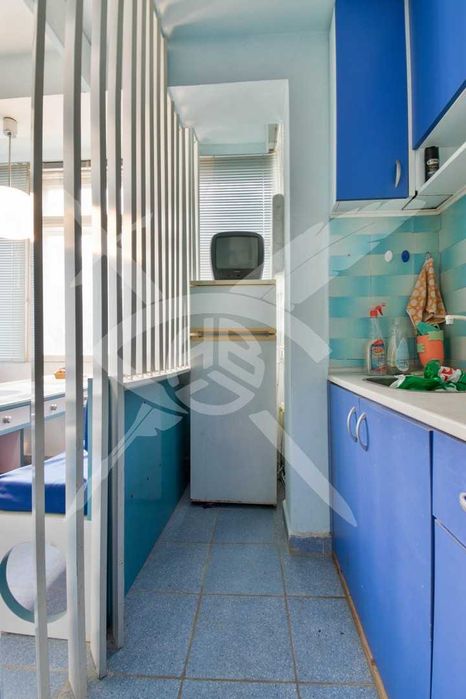 Продава се Тристаен апартамент в София, Лозенец - 76 кв.м за 2211 €/кв.м - Снимка #2