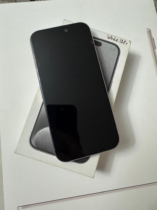 Продам айфон 15 pro