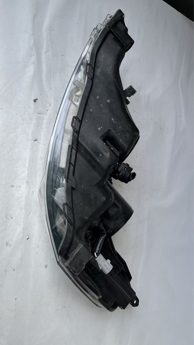 3 броя десен фар Toyota Verso Facelift (2013-2018)