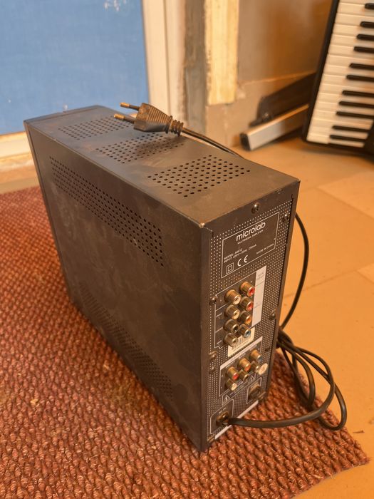 Усилитель microlab