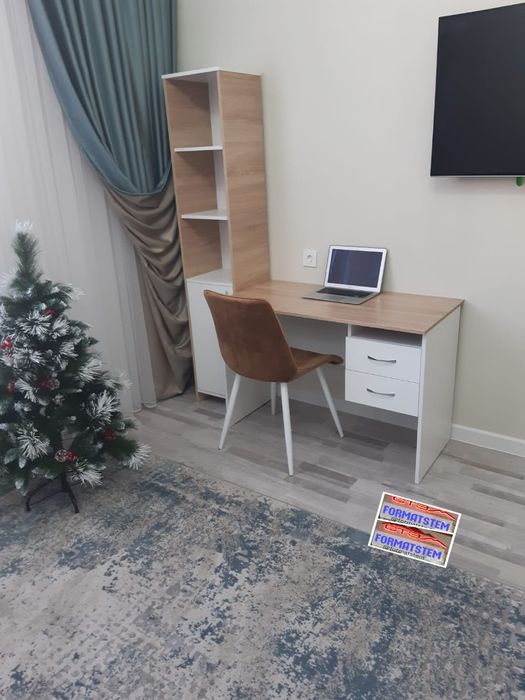 Стол письменный компьютерный с пеналом полочным