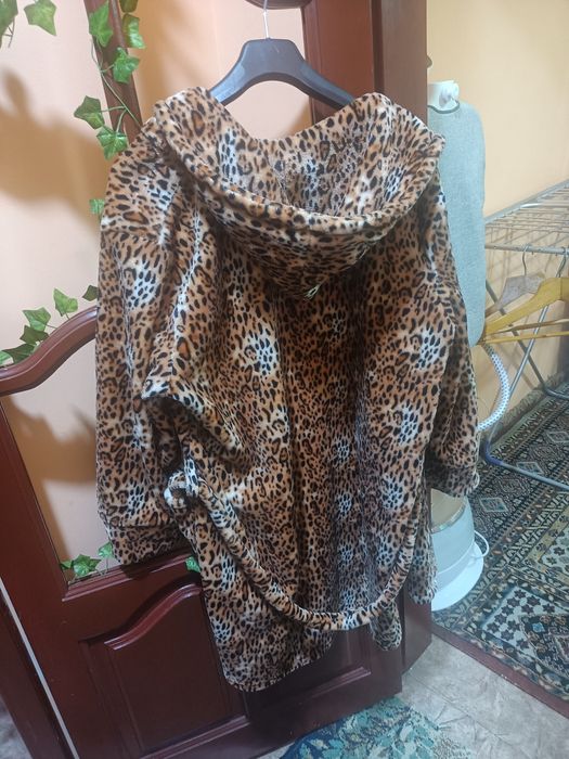 Халат леопардовый