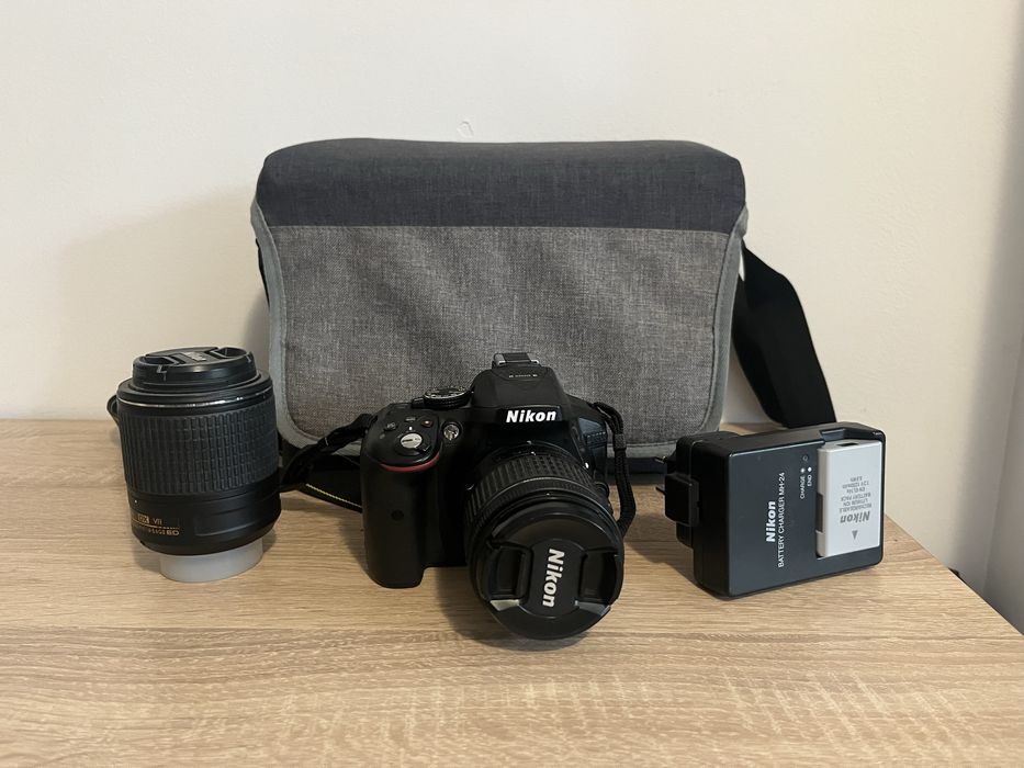 Nikon D5300 с китов обектив + чантичка