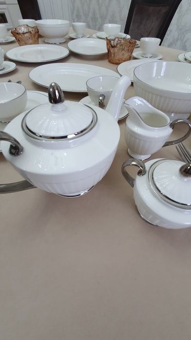 Сервиз столово-чайный