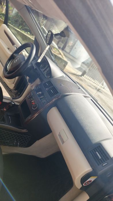 Mercedes - Benz A180
