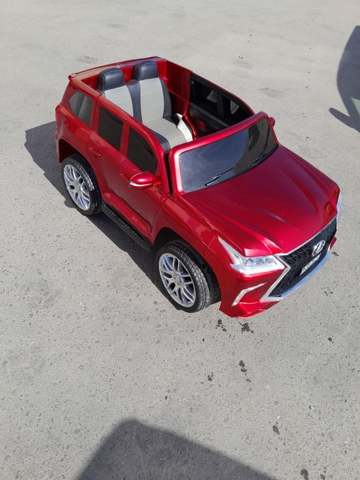 детский электромобиль Lexus LX 570