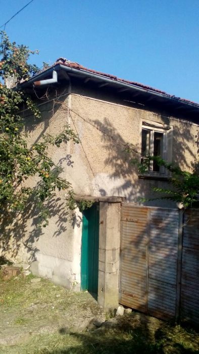 Къща в село Г.Сливово обл. Ловеч