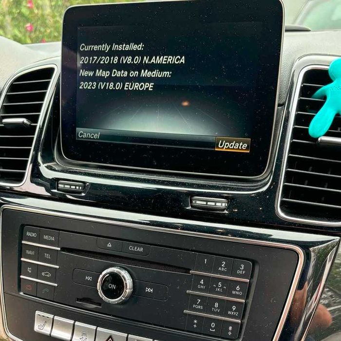 Генериране Mercedes Pin Code Map Update Пин Код Мерцедес Key License