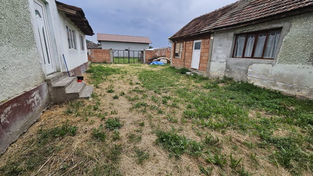 Casa de Vânzare  Apa ,Gaz ,Canalizare