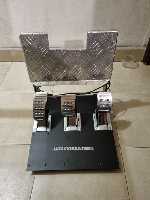 Thrustmaster tzra pro педали f1 wrc за pa4 ps5 pc xbox