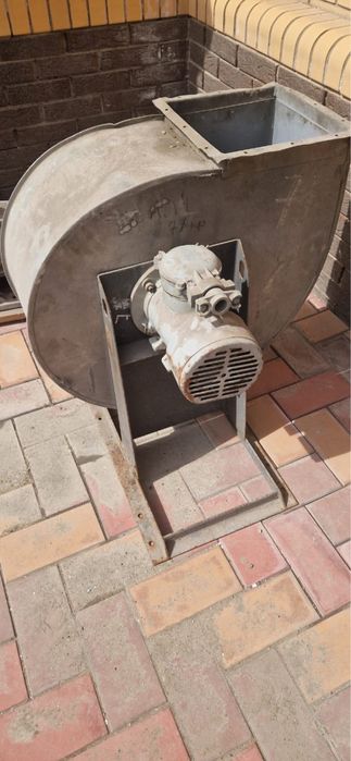 Вытяжка промышленный