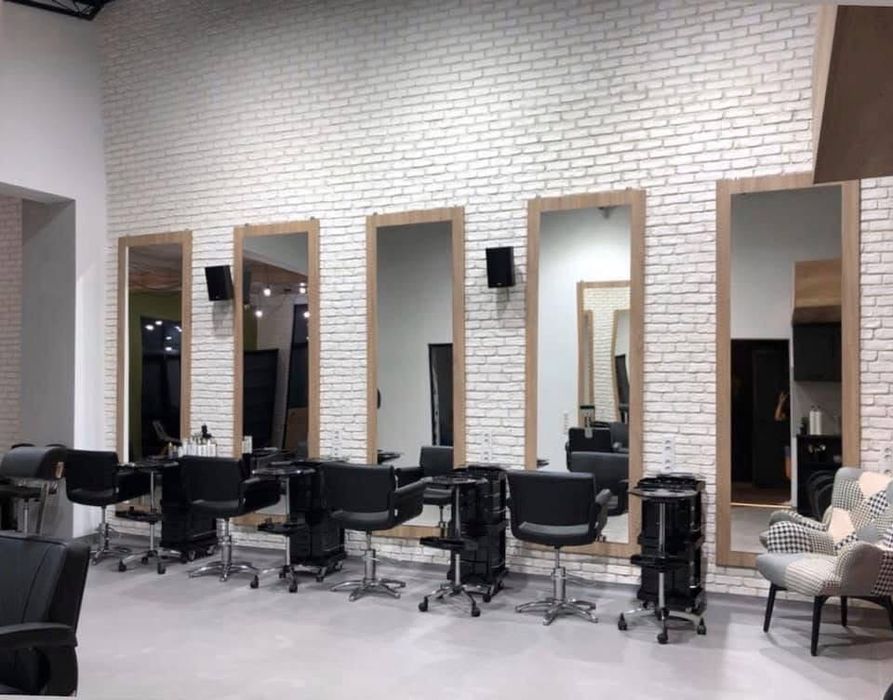 Afacere la cheie sau spatiu de inchiriat