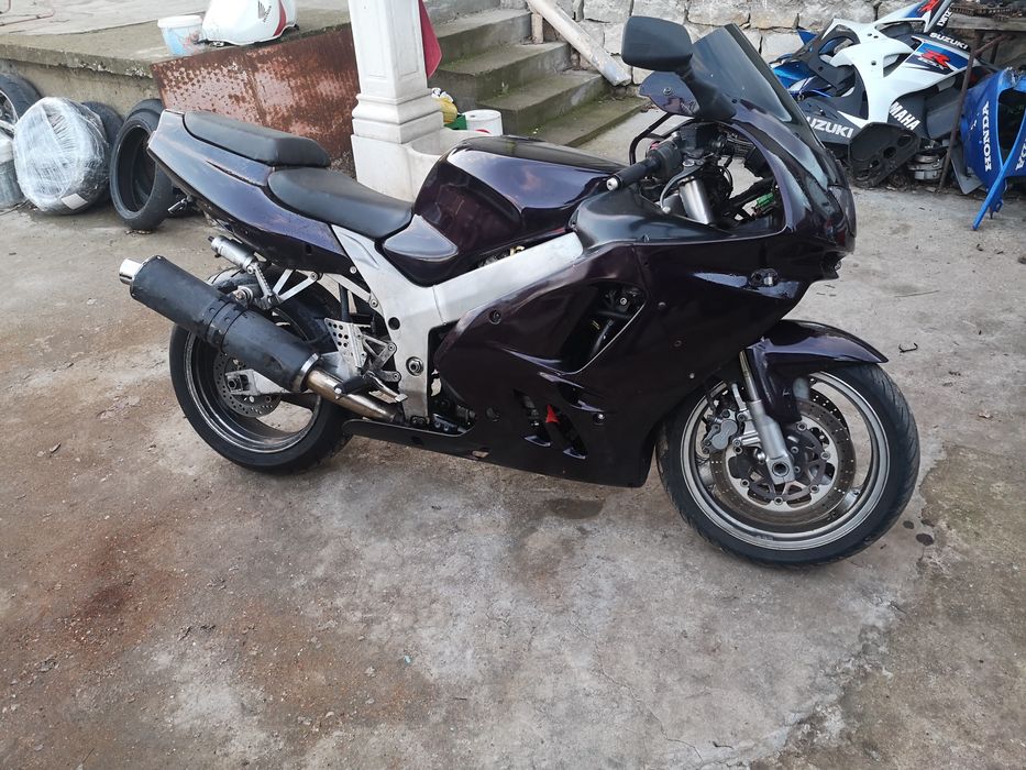Kawasaki Zx9r на части