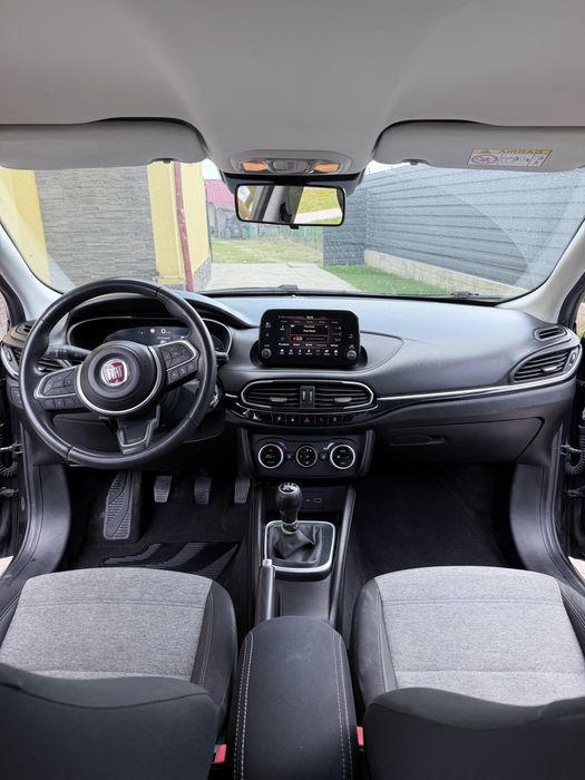 Fiat Tipo Cross 2022 - 1.0 benzina