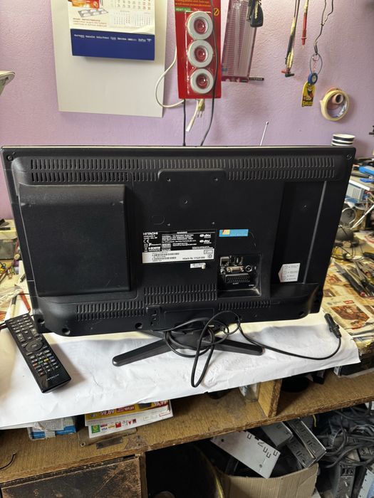 Телевизор Hitachi LED LCD 24