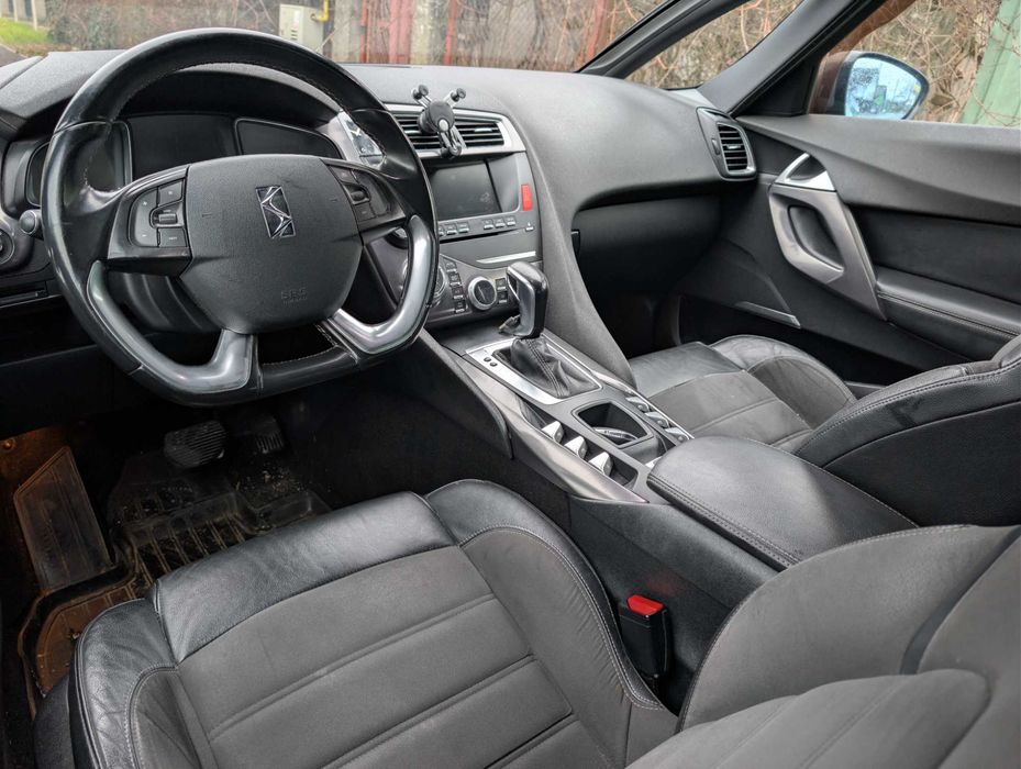 Citroen DS5 - 2016 - 2.0 HDI- 180CP- Automata