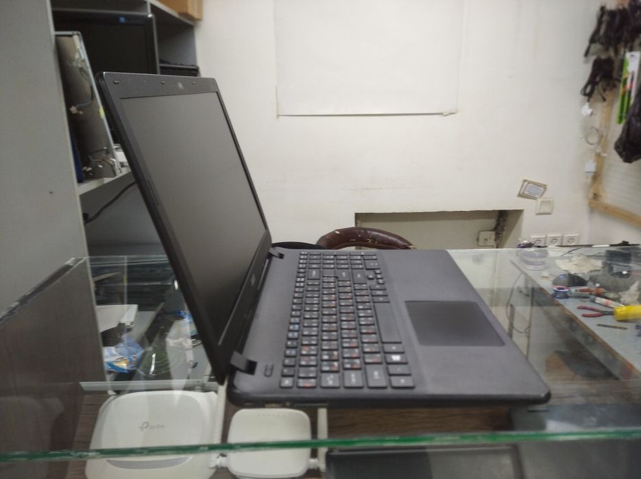 Acer Extensa 2519-C08K