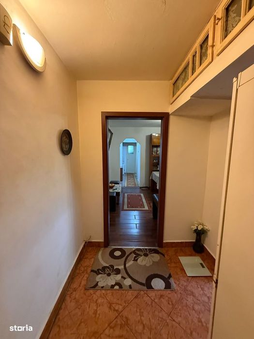 Apartament 4 semidecomandate Rovine aproape de Nicolae Iorga 1/4 63 mp