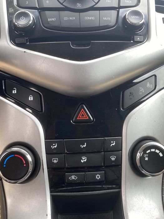 Продам хорошую машину