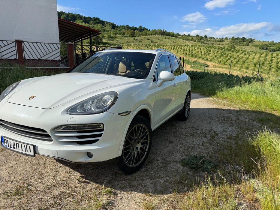 Porche Cayenne 3.0 Diesel-Full options-Automat-SUV premium