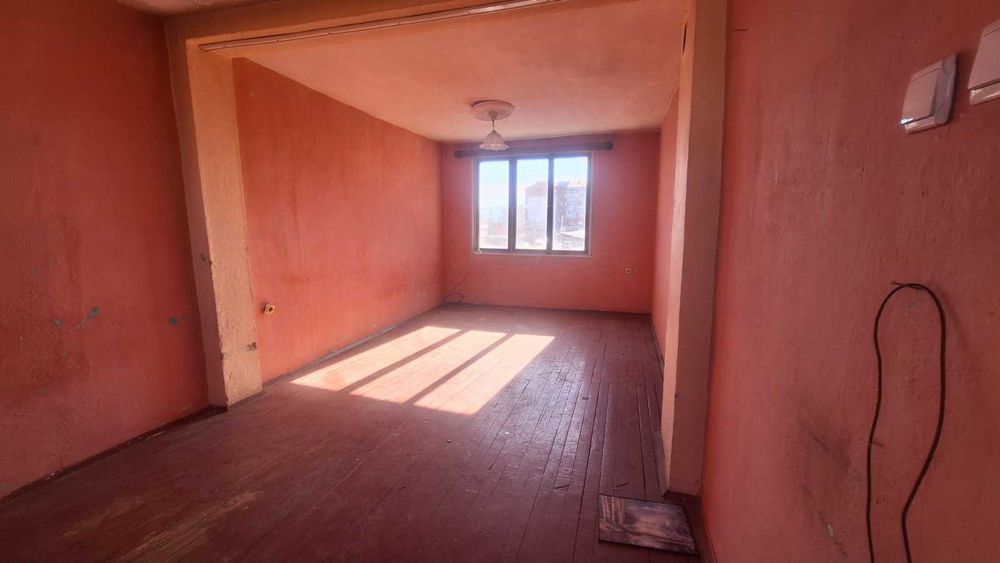 Продава се Къща в Елин Пелин - 100 кв.м за 2350 €/кв.м - Снимка #3