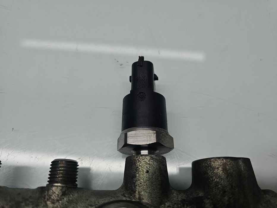 Rampa injectoare Opel Astra H [Fabr 2004-2009] 038277/0445214049 1.7 C