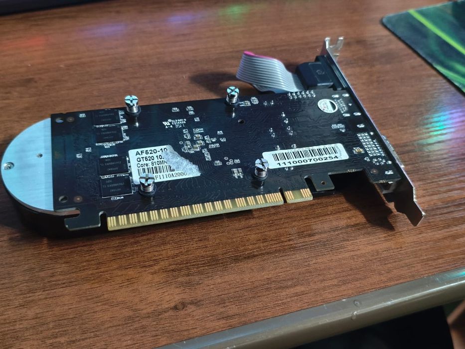 Видеокарта Gt 520