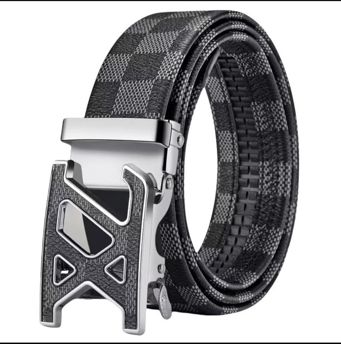 Ремень Louis Vuitton новый классный