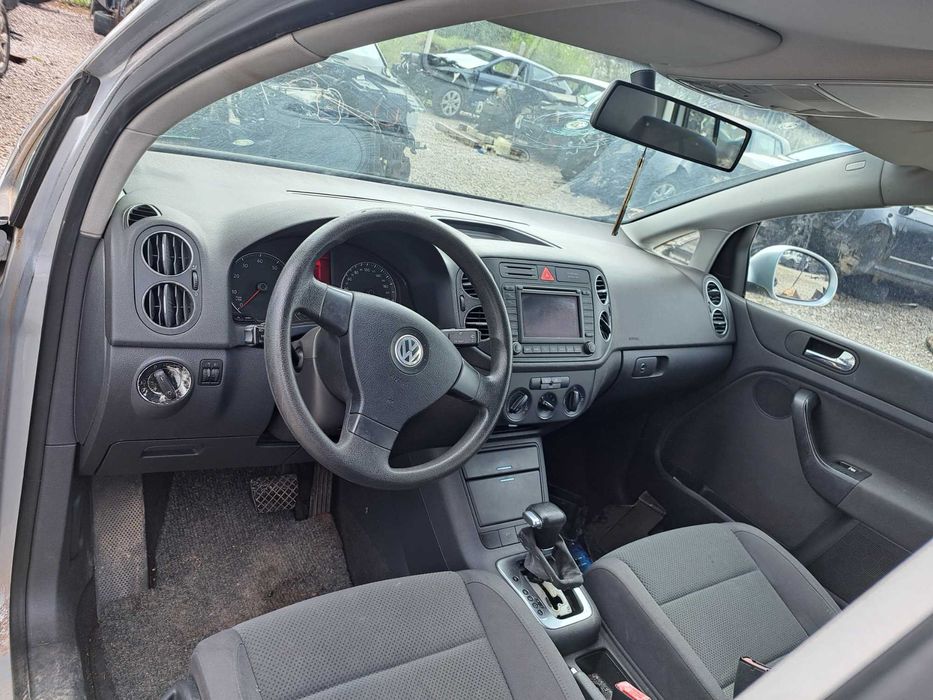 Продавам VW golf V Plus, 1,6fsi автоматик на части, София