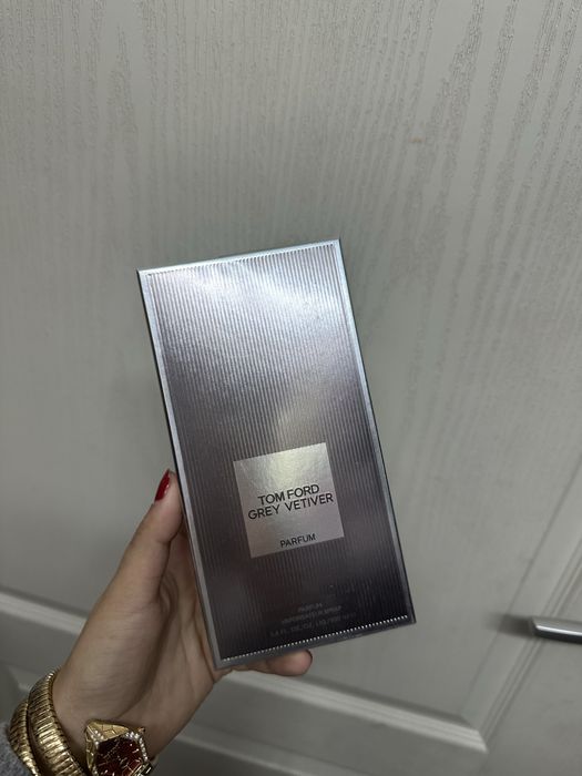 Tom ford grey vetiver