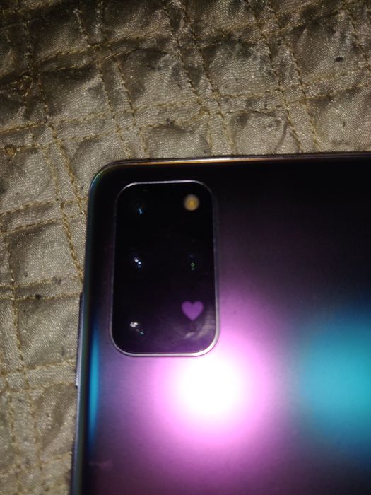 Продам samsung s20 plus BTS edition очень редкий