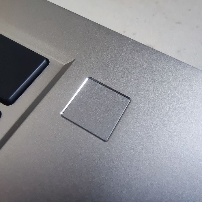HP EliteBook 855 G8 (Ryzen 5 PRO / 16GB RAM / 256GB SSD)