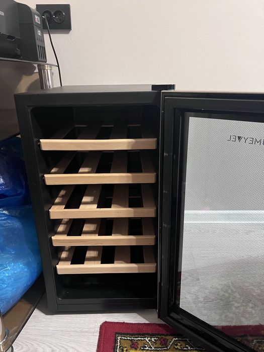 Винный холодильник