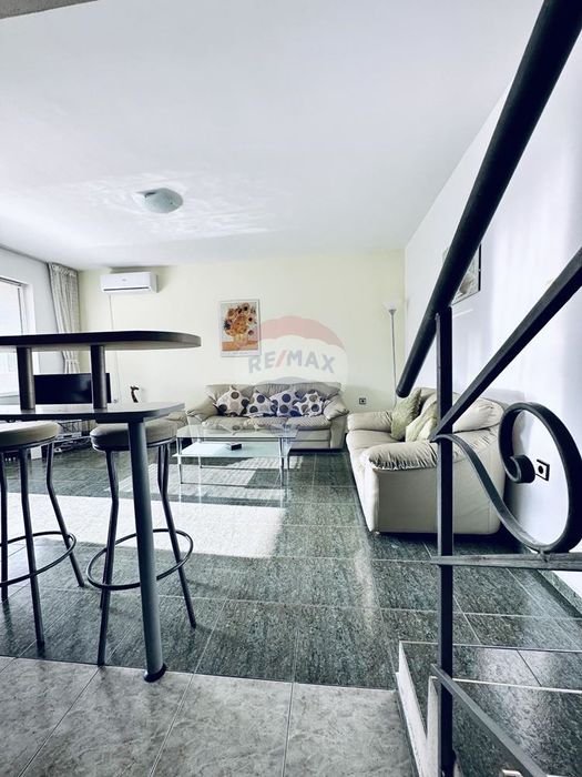 Уютна двуетажна къща за продажба, с. Кранево, Я.И.