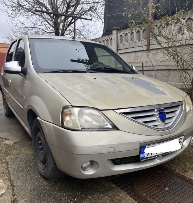 De vânzare ! Logan .