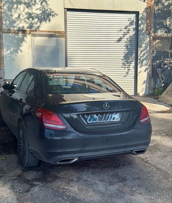 Оригинална задна броня с накрайници и дифузьор за Mercedes C - класа W205