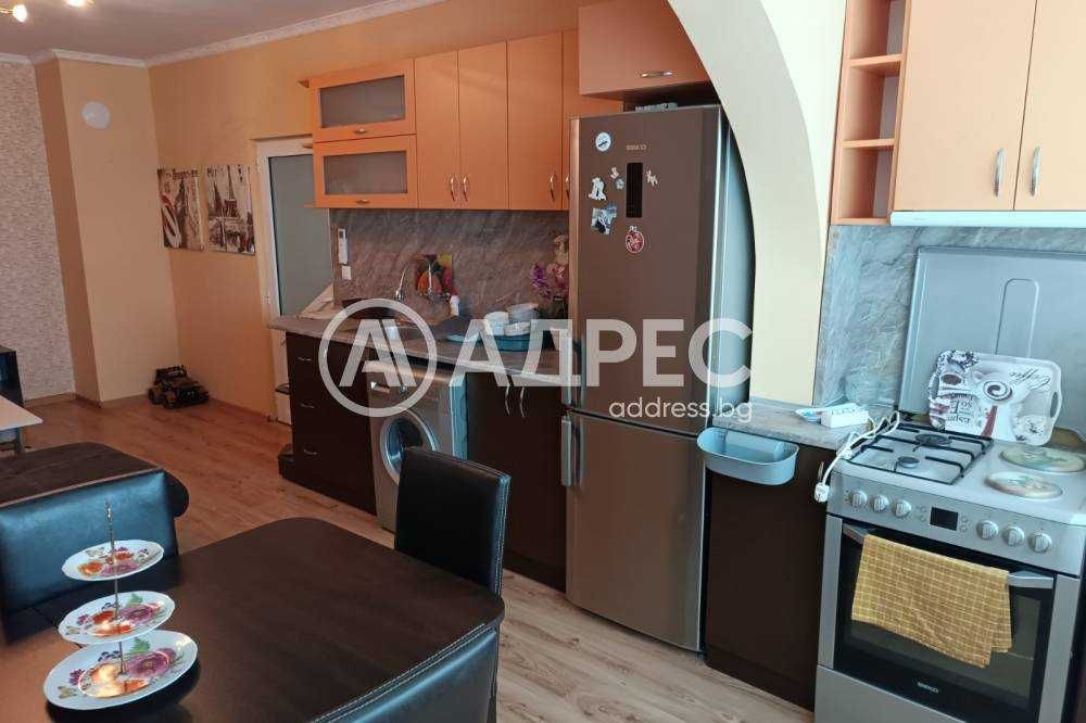 Продава се Тристаен апартамент в Разград, Орел - 63 кв.м за 1053 €/кв.м - Снимка #5
