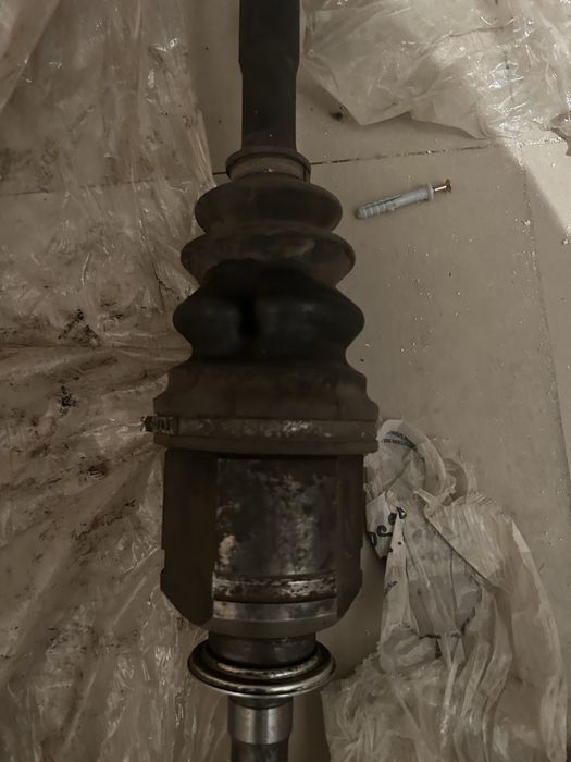 Продам привод Альфард