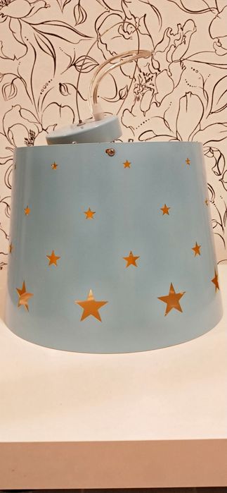 Люстра для детской